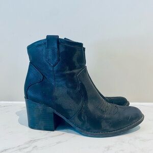 Black Ankle Boots